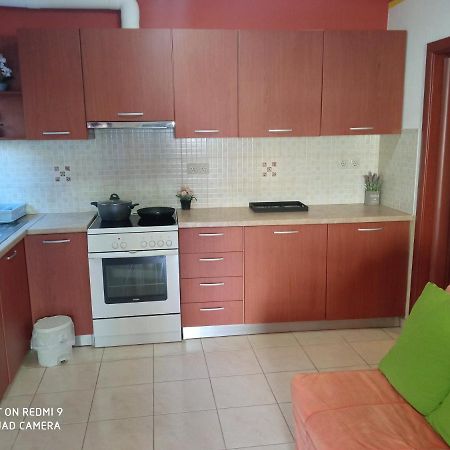 Lávrion S.D Apartment 2 מראה חיצוני תמונה