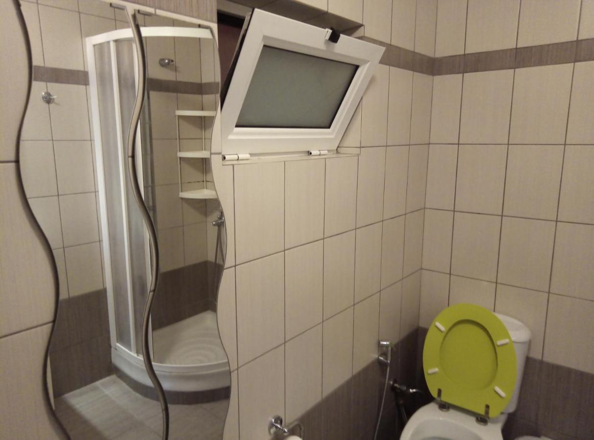 Lávrion S.D Apartment 2 מראה חיצוני תמונה